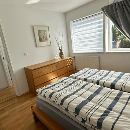 Cozy Villa Apartment Malmo Bagian luar foto